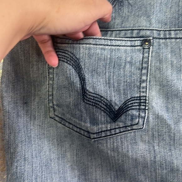 Review Women’s Light Blue Wash Denim Mini Skirt Size 31 - Picture 8 of 15